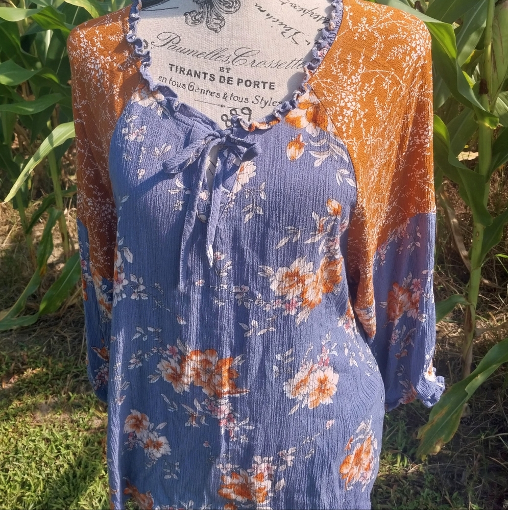 Floral Blue / Brown JILLIAN N Women's Top/ L